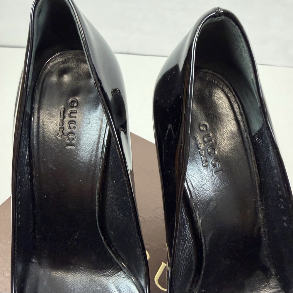 Gucci Black Patent Leather Peep Toe Pumps GG Heel‎ Detail Size 36 (US 6) - Picture 4 of 11